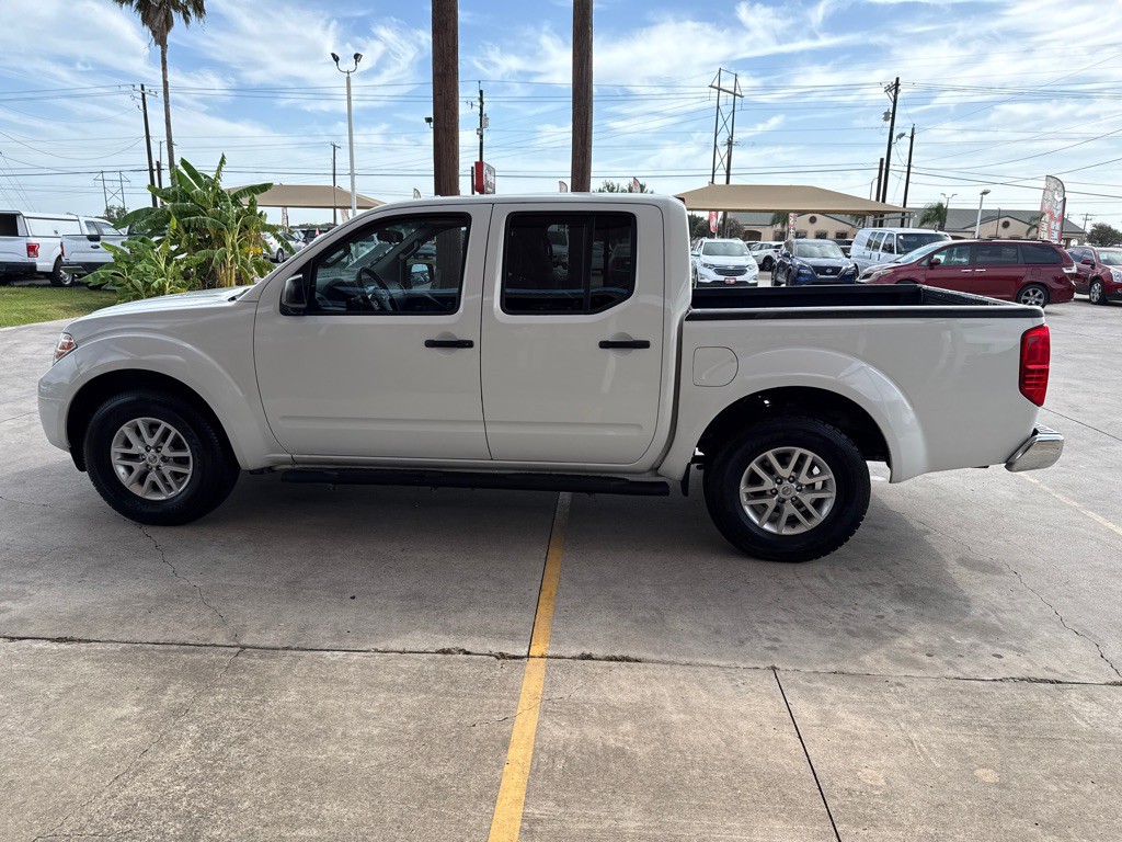 2017 Nissan Frontier Image 4