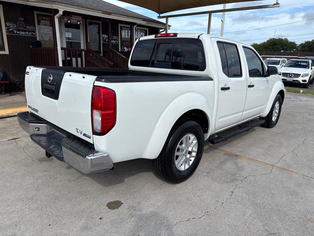 2017 Nissan Frontier Image 7
