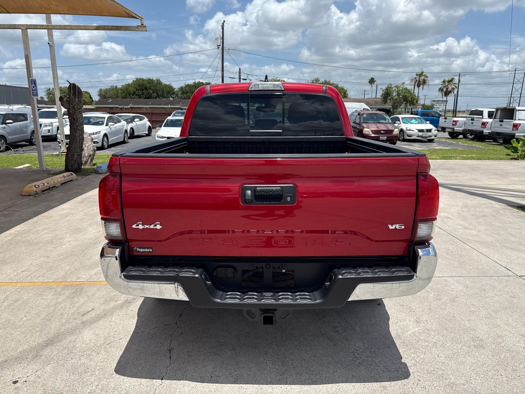 2019 Toyota Tacoma Image 6