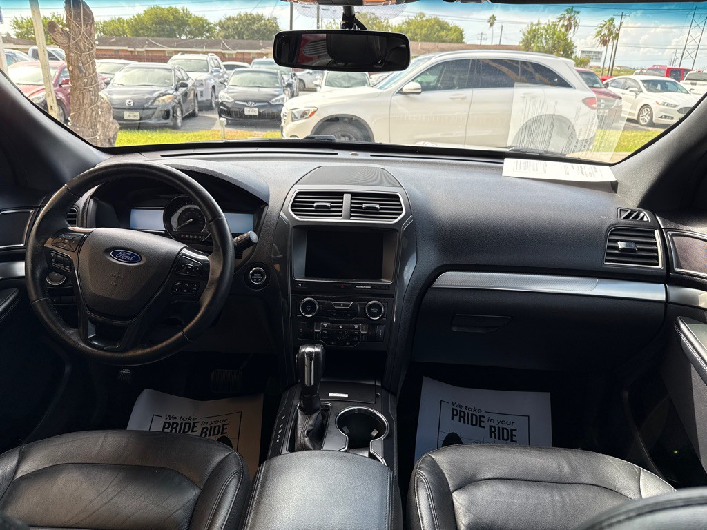2018 Ford Explorer Image 16