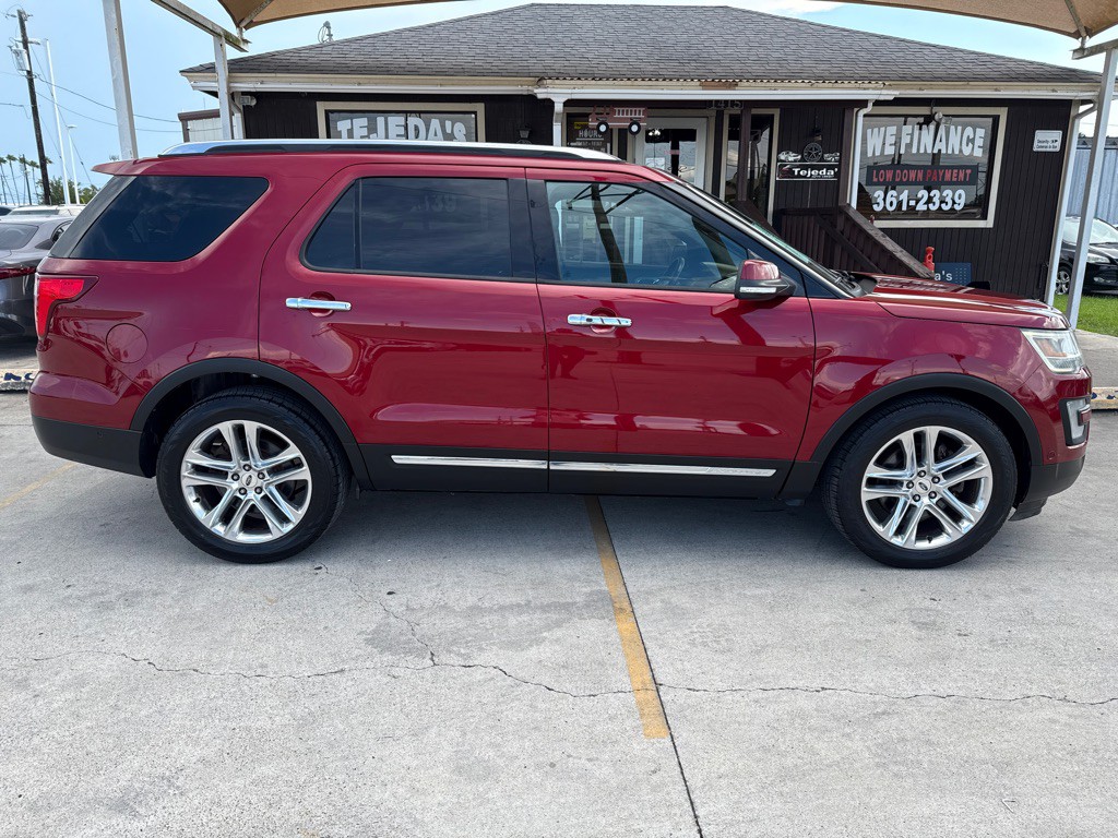 2017 Ford Explorer Image 9