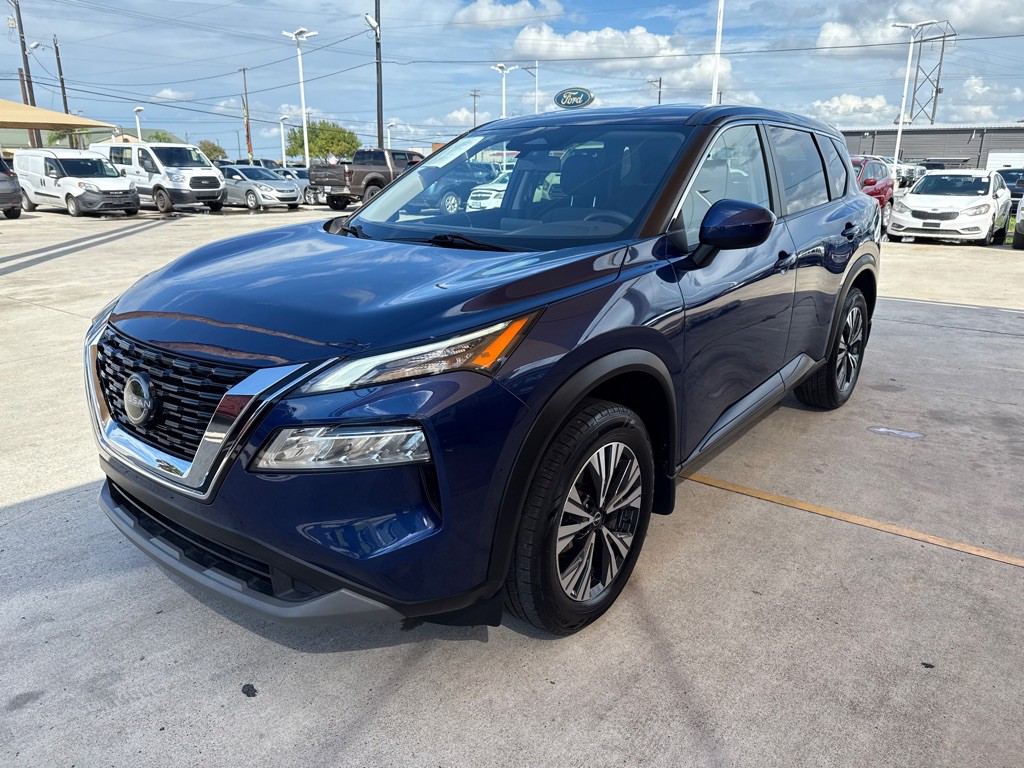 2023 Nissan Rogue Image 3