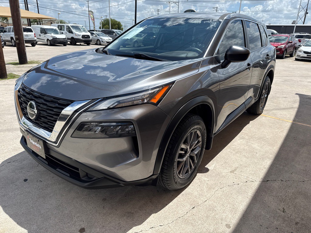 2021 Nissan Rogue Image 3
