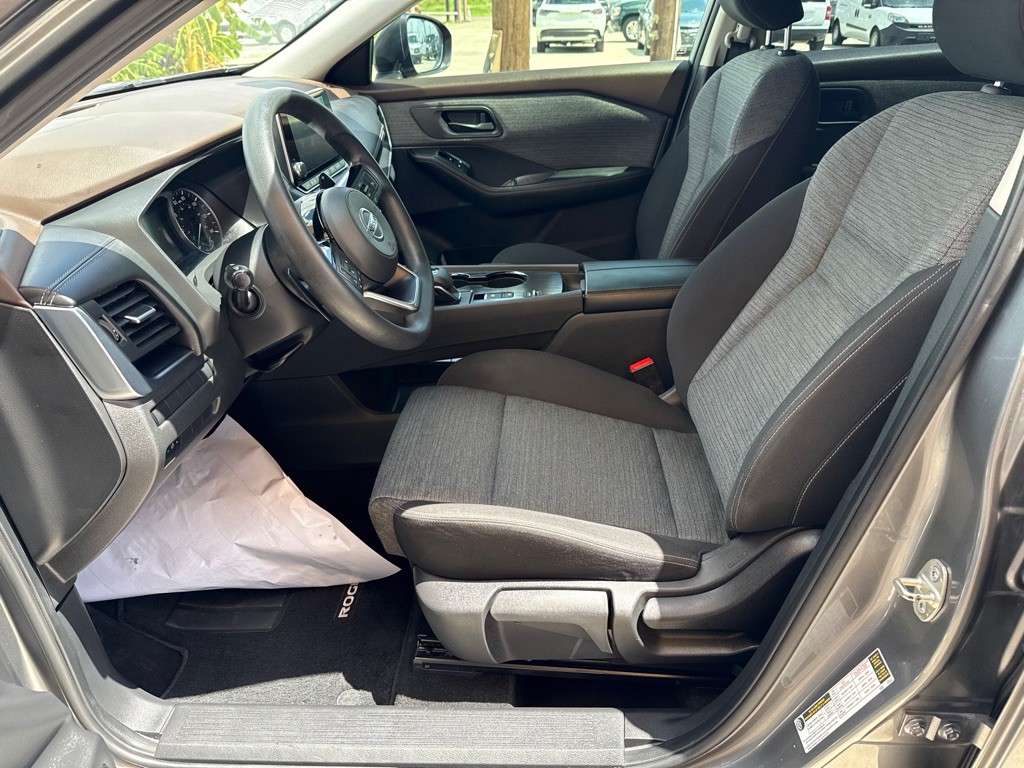 2021 Nissan Rogue Image 11
