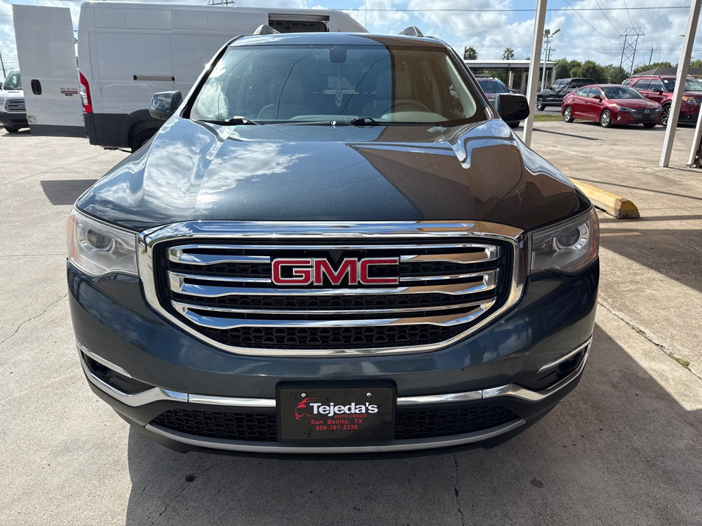 2019 GMC Acadia Image 2