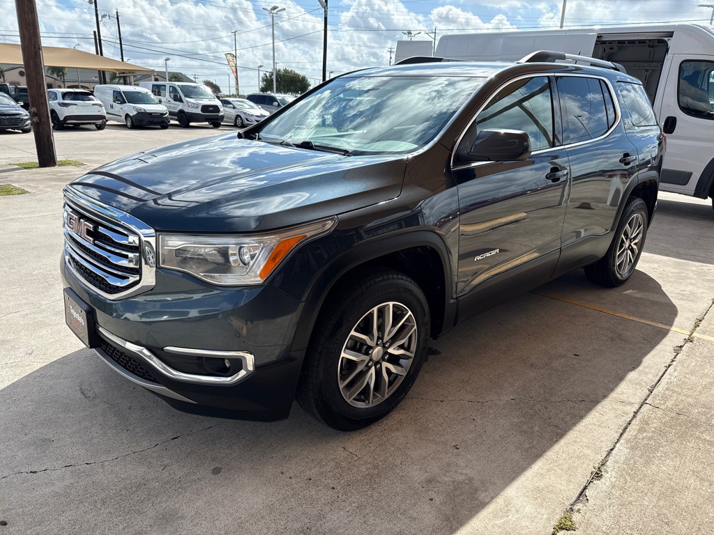 2019 GMC Acadia Image 3