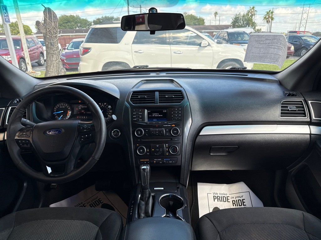 2016 Ford Explorer Image 16