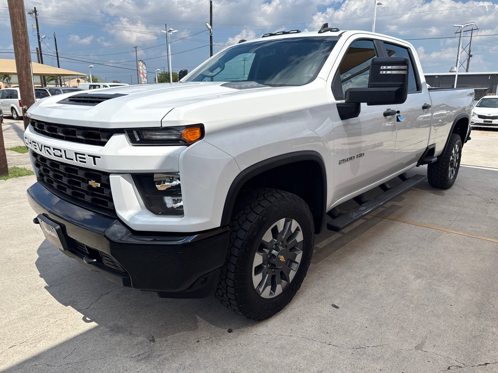 2021 Chevrolet Silverado 1500 Image 3