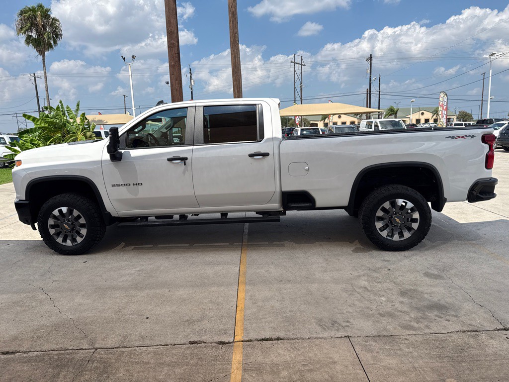 2021 Chevrolet Silverado 1500 Image 4