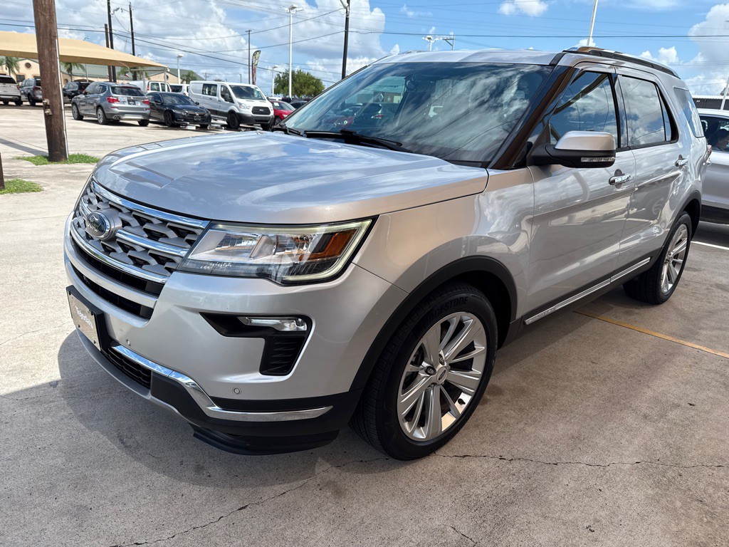 2019 Ford Explorer Image 3