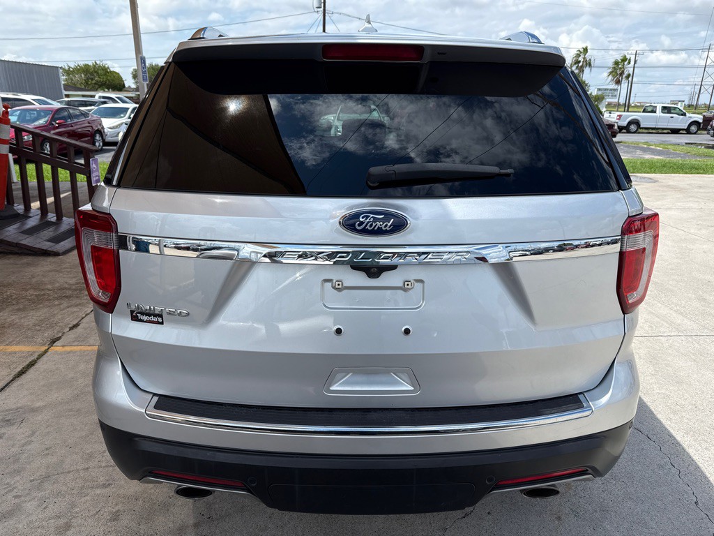2019 Ford Explorer Image 6