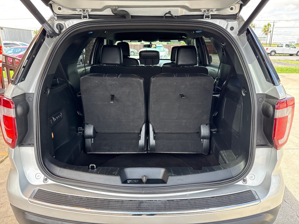 2019 Ford Explorer Image 7