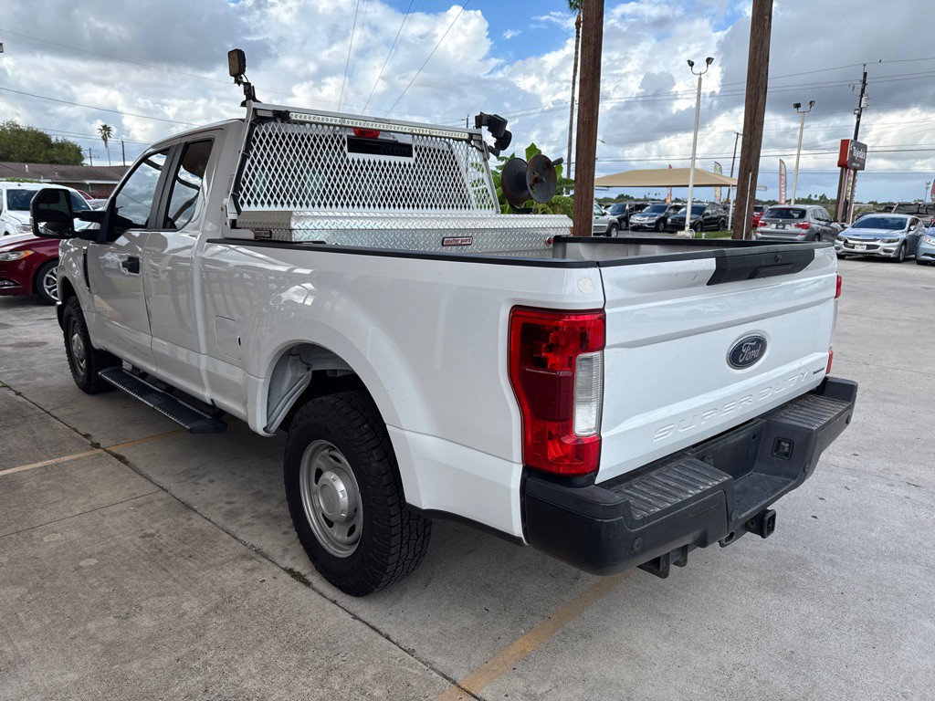 2017 Ford F-250 Image 5