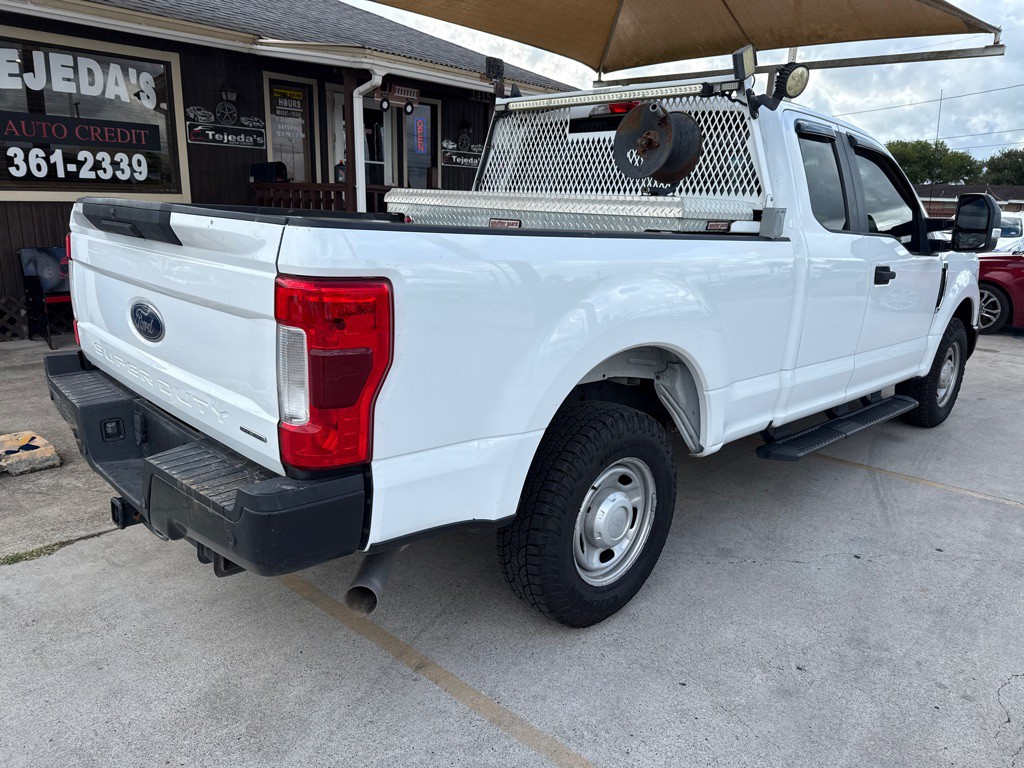 2017 Ford F-250 Image 7