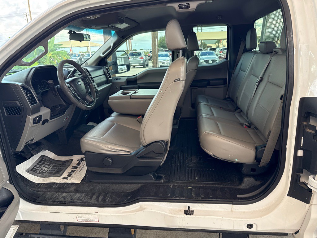 2017 Ford F-250 Image 12