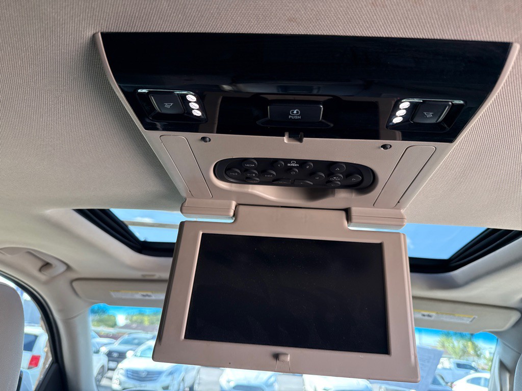 2016 GMC Yukon Image 16