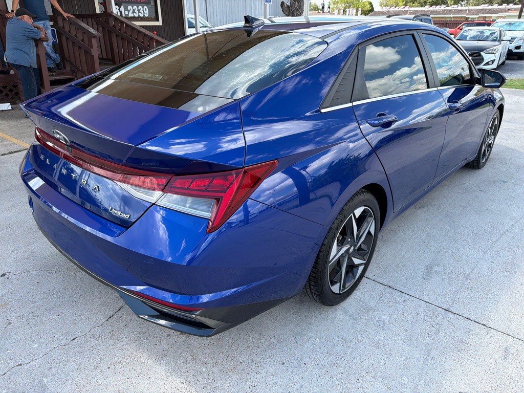 2021 Hyundai Elantra Image 7