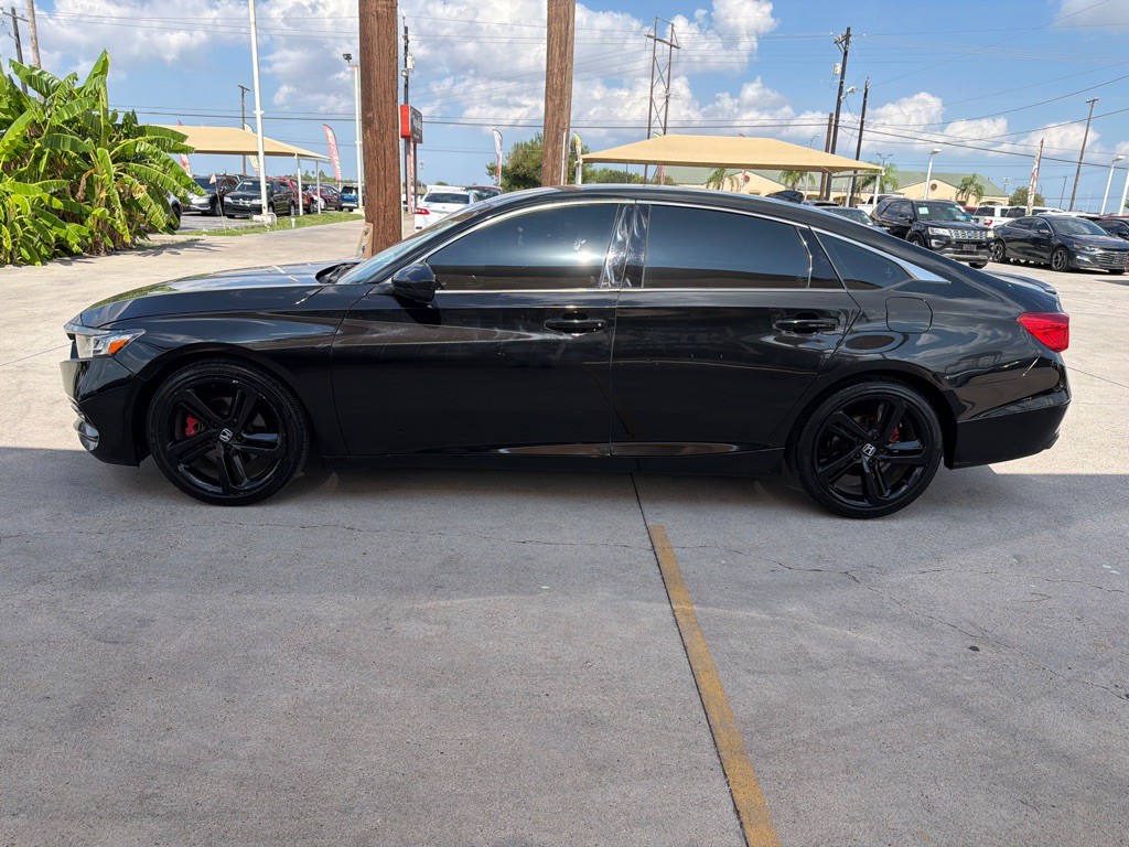 2018 Honda Accord Image 4