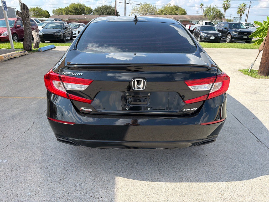 2018 Honda Accord Image 6