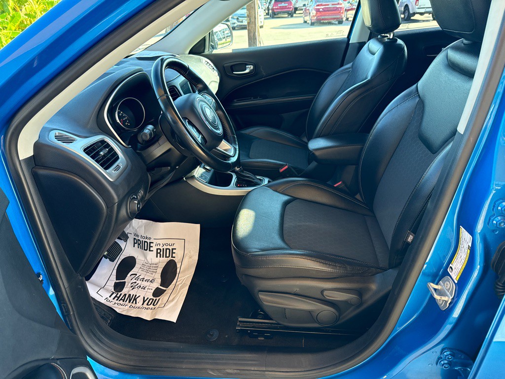 2019 Jeep Compass Image 12