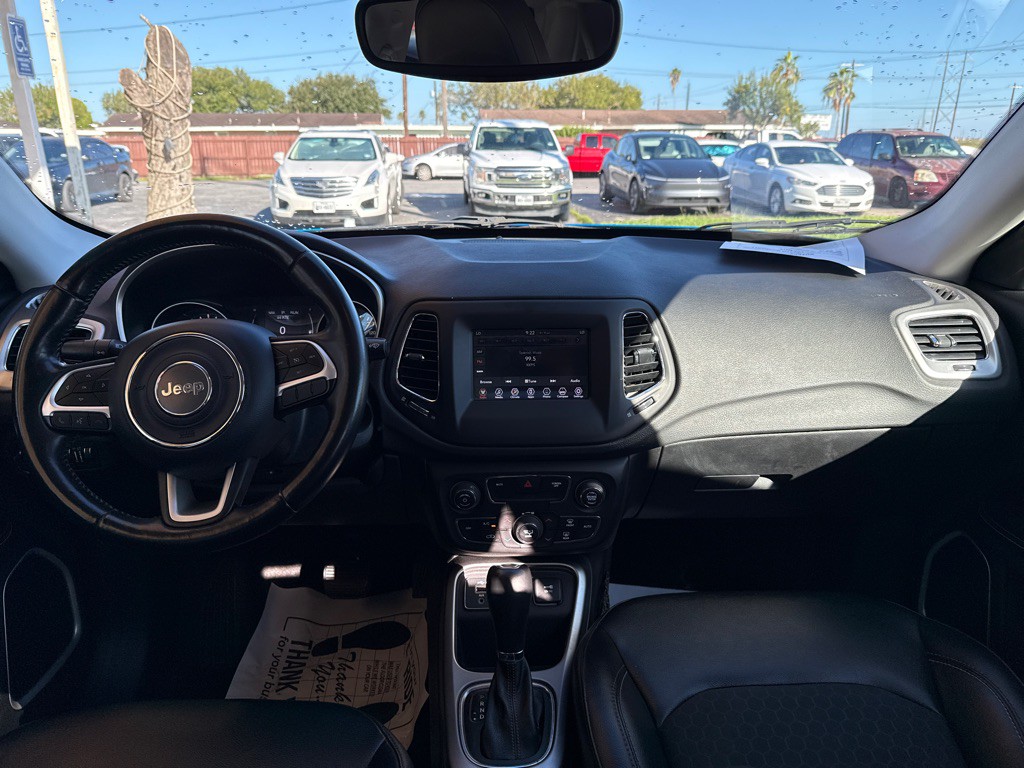 2019 Jeep Compass Image 15