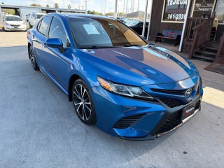 Image for 2020 Toyota Camry SE ID: 6956602