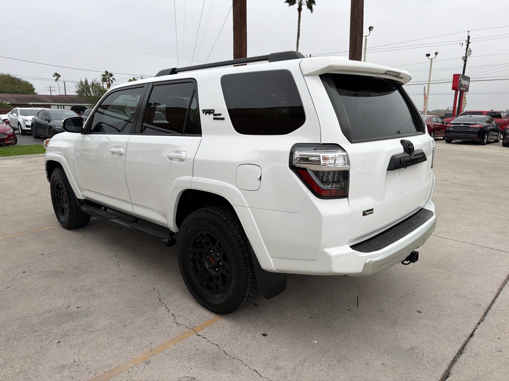 2019 Toyota 4Runner Image 5
