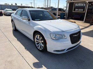 Image for 2018 Chrysler 300 Limited ID: 7031600