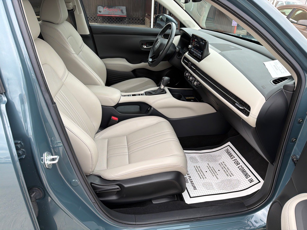 2023 Honda HR-V Image 17