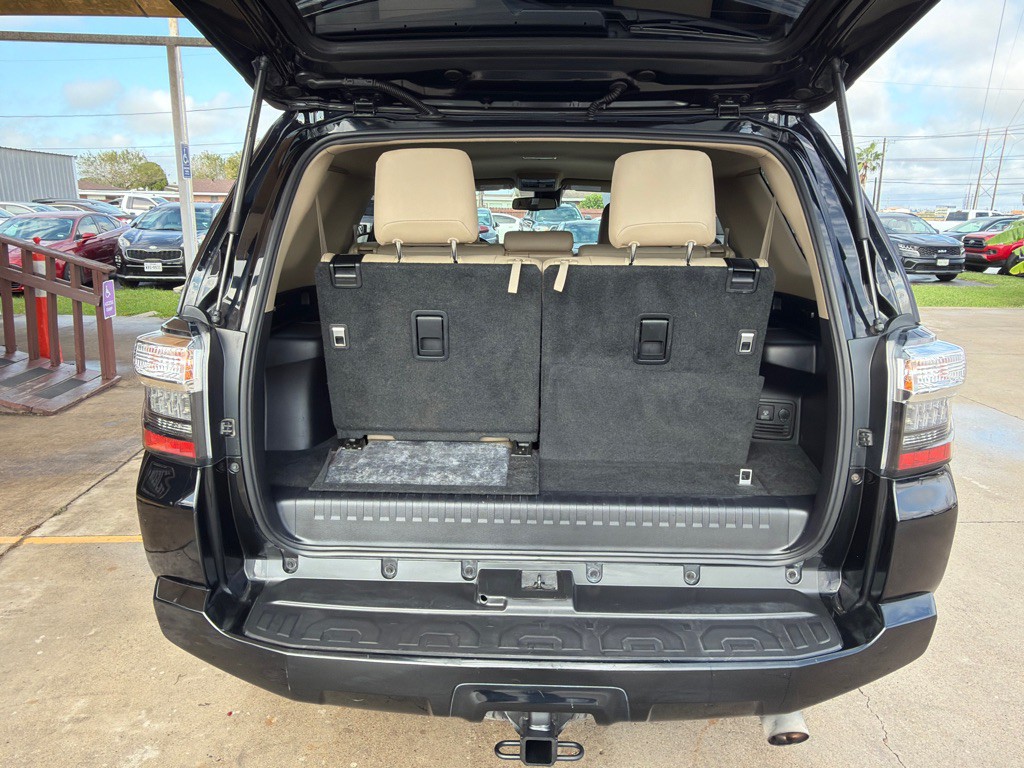 2020 Toyota 4Runner Image 7