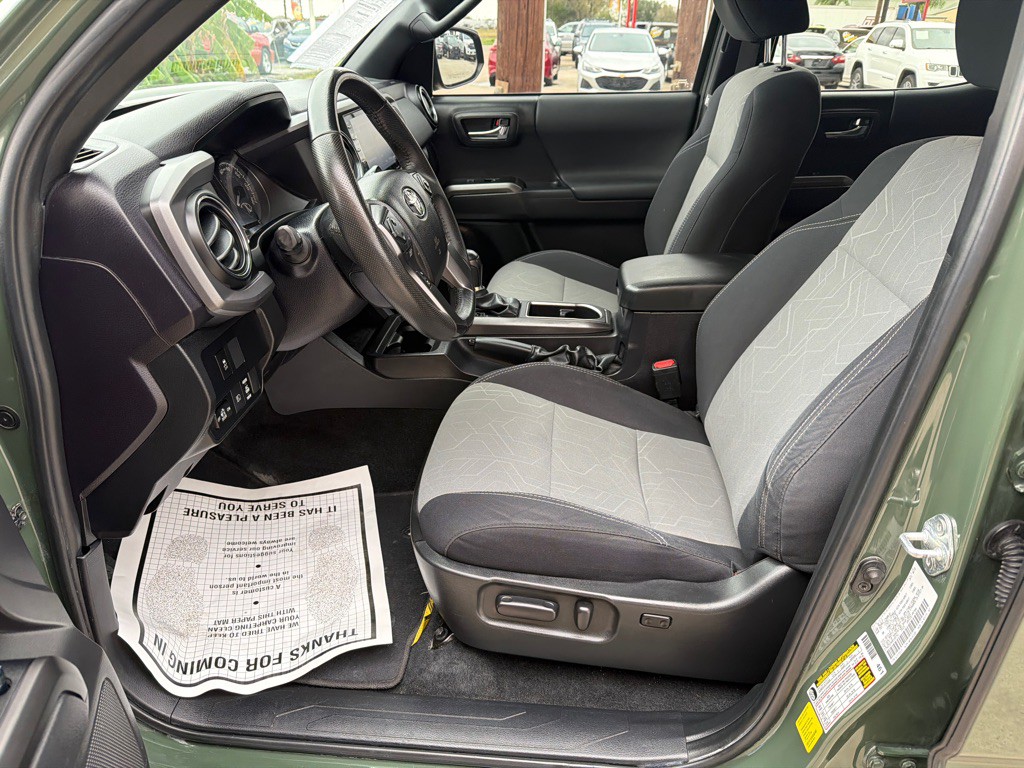 2022 Toyota Tacoma Image 11