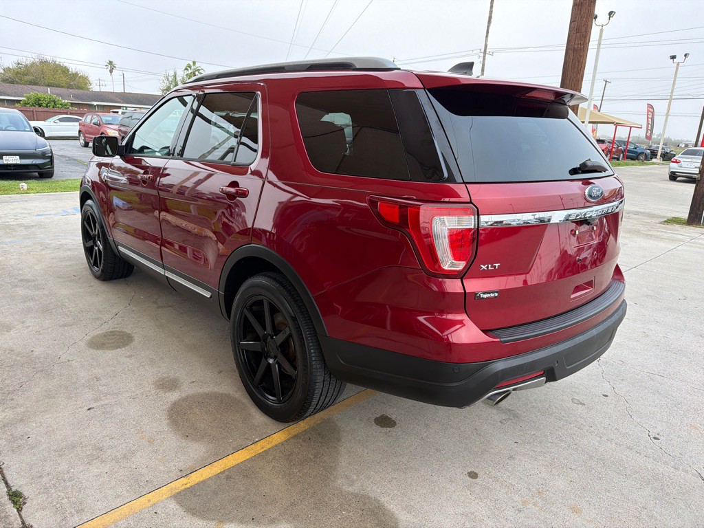 2018 Ford Explorer Image 5