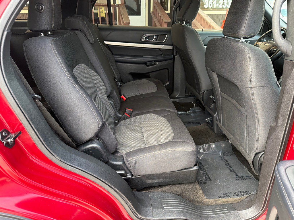 2018 Ford Explorer Image 15