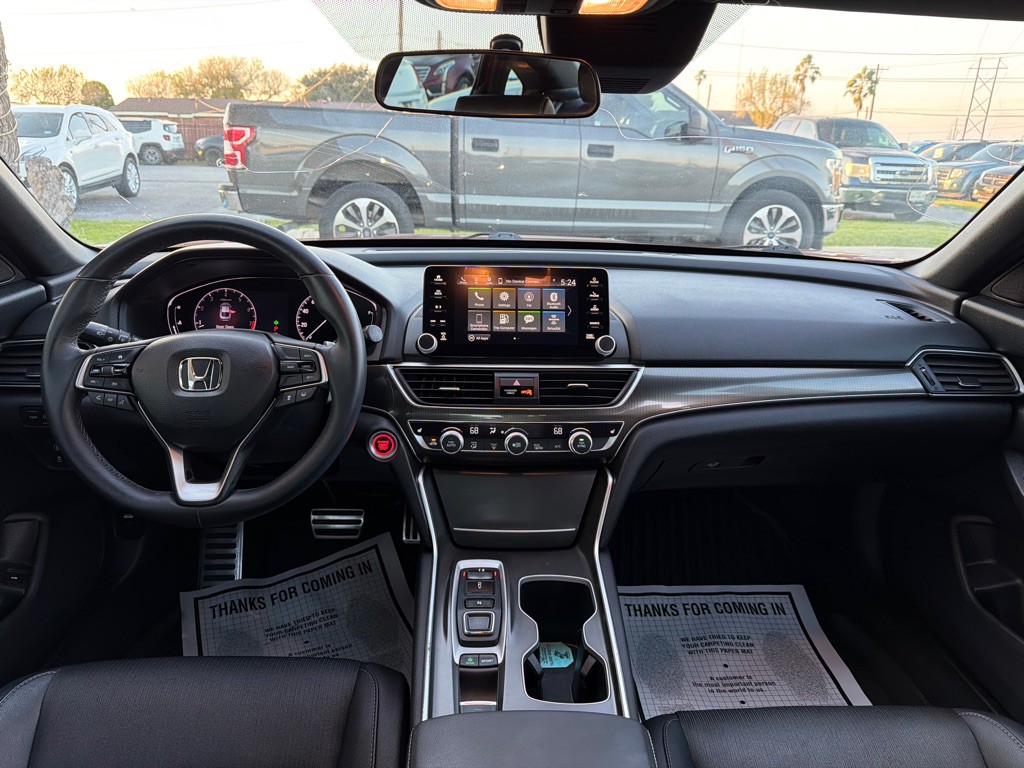 2019 Honda Accord Image 12