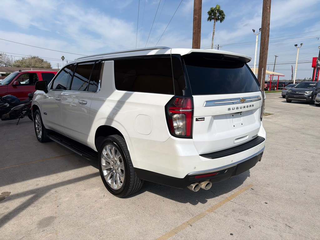 2023 Chevrolet Suburban Image 5