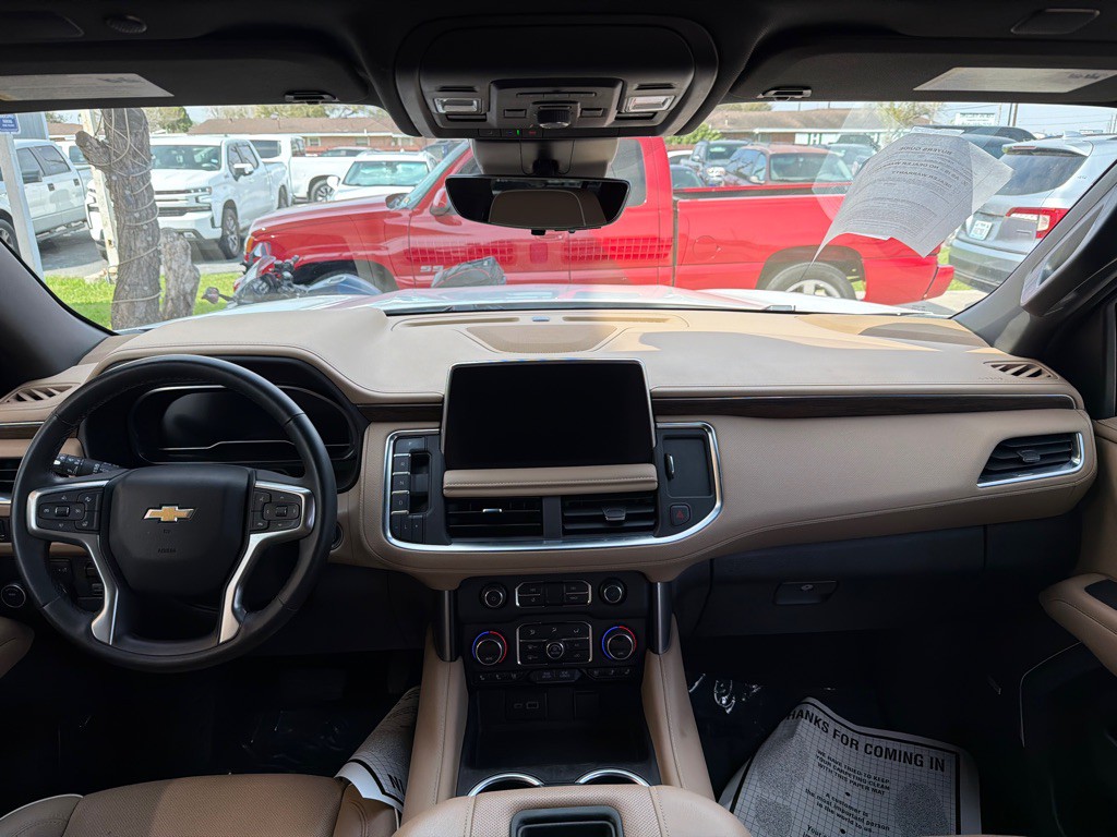 2023 Chevrolet Suburban Image 16