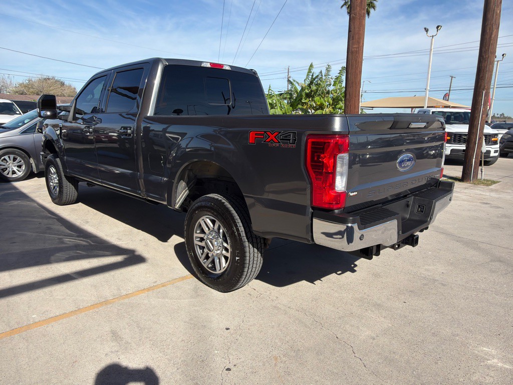 2017 Ford F-250 Image 5