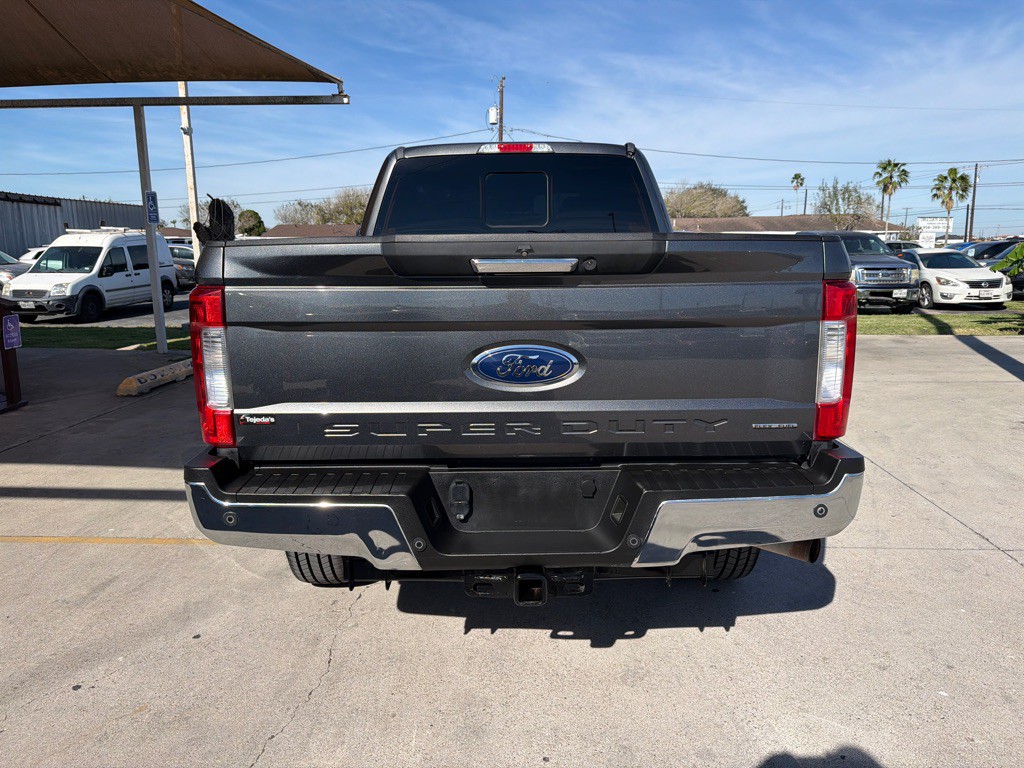 2017 Ford F-250 Image 6