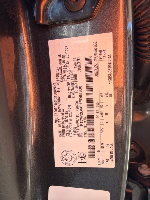 2017 Ford F-250 Image 9