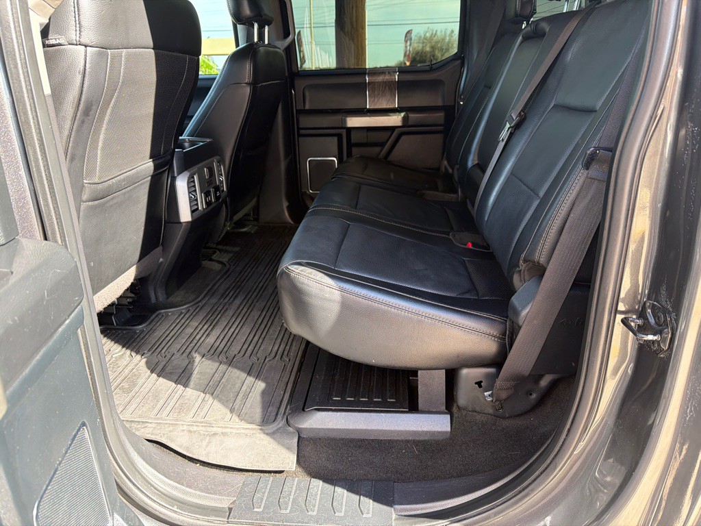 2017 Ford F-250 Image 12