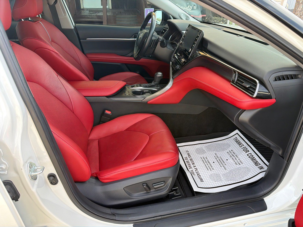 2021 Toyota Camry Image 16