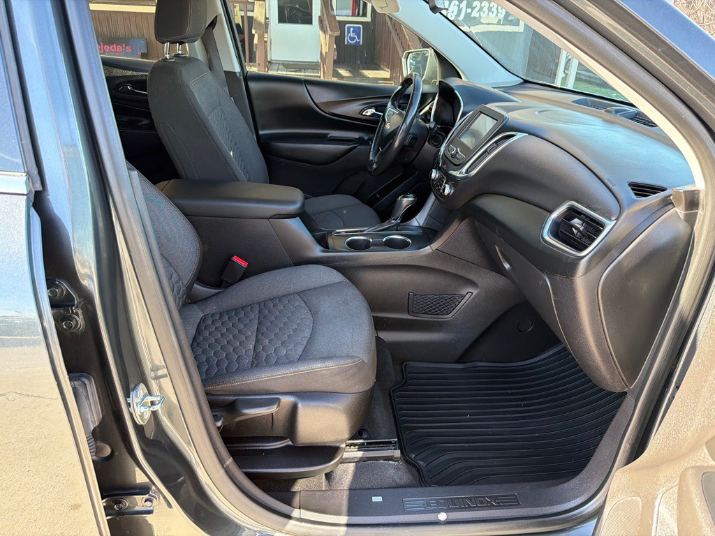 2018 Chevrolet Equinox Image 16