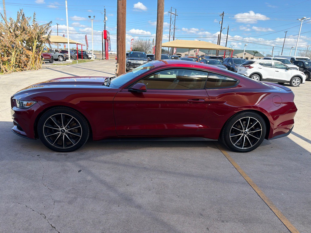 2017 Ford Mustang Image 4