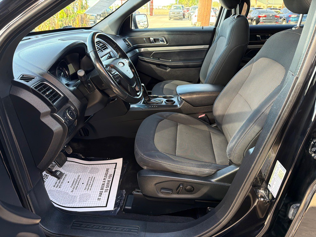 2019 Ford Explorer Image 11