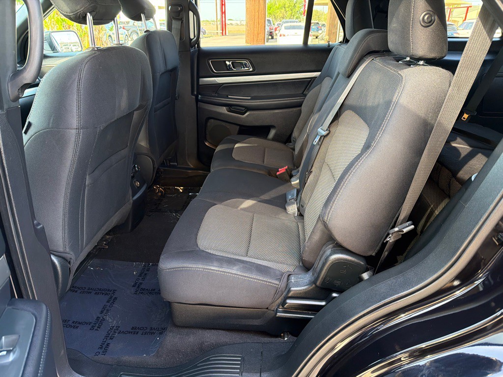 2019 Ford Explorer Image 12