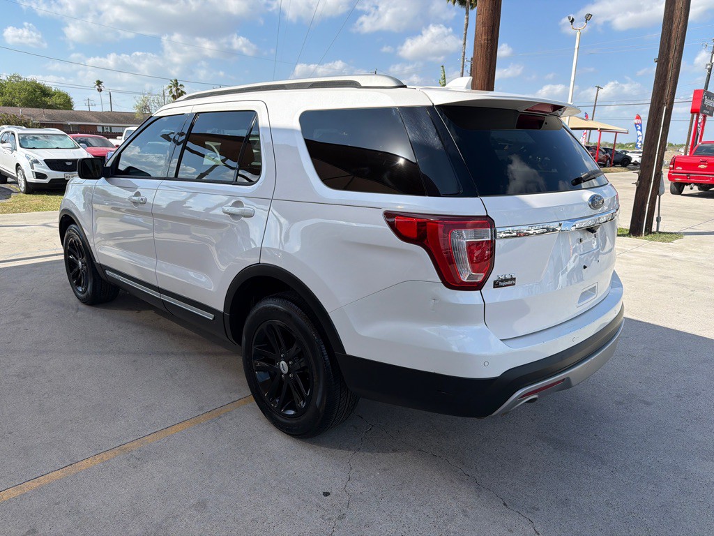 2017 Ford Explorer Image 5