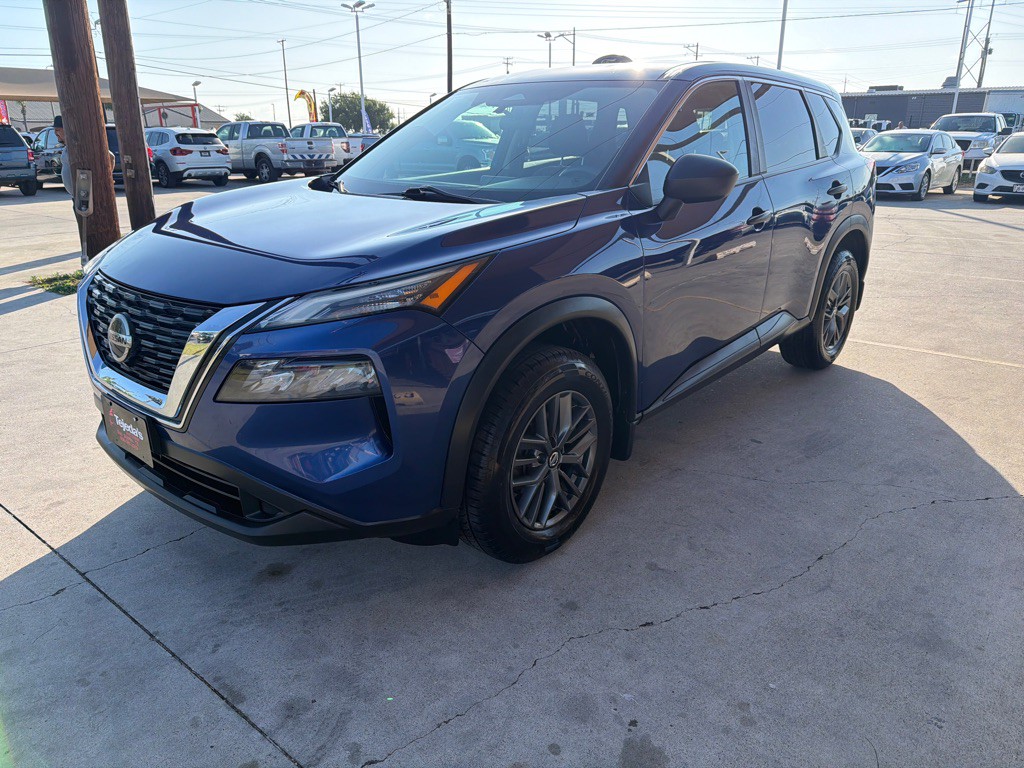 2021 Nissan Rogue Image 3