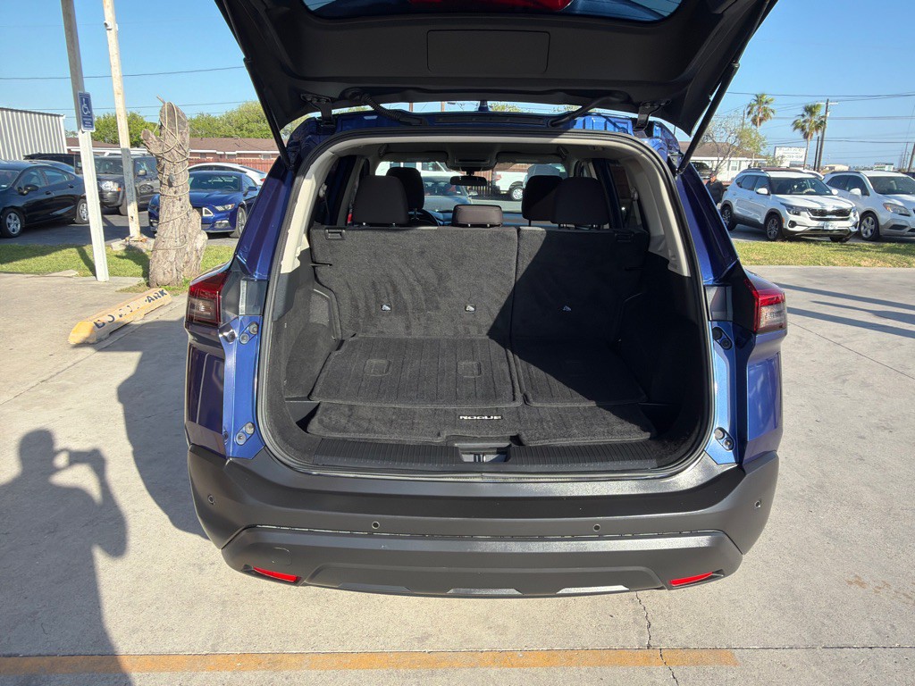 2021 Nissan Rogue Image 6