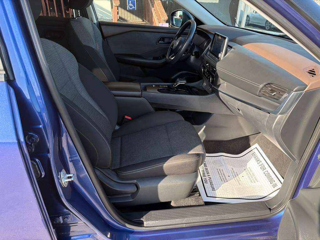 2021 Nissan Rogue Image 15