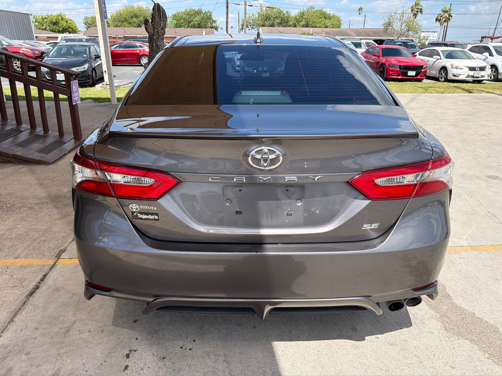 2019 Toyota Camry Image 6